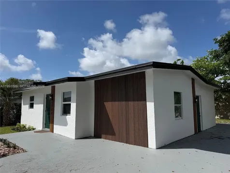 1766 Lauderdale Manor Drive Fort Lauderdale FL 33311