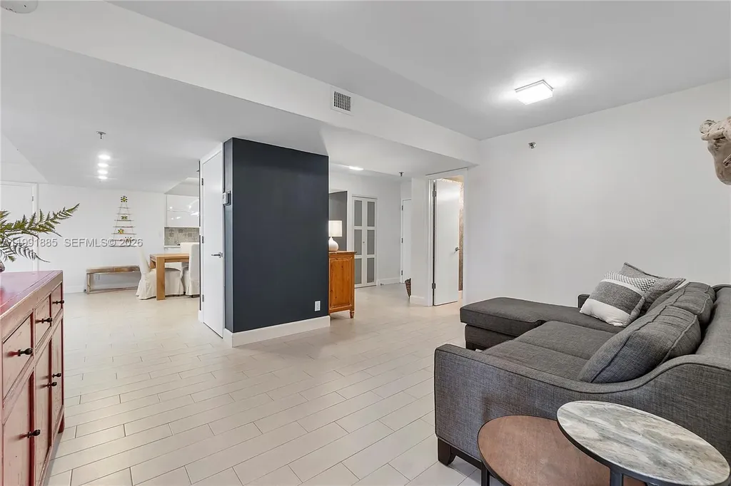 1155 Hillsboro Mile Hillsboro Beach FL 33062