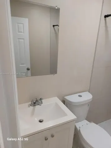 1574 NW 58th Street Miami FL 33142