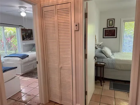 204 Westwood Drive Key Biscayne FL 33149