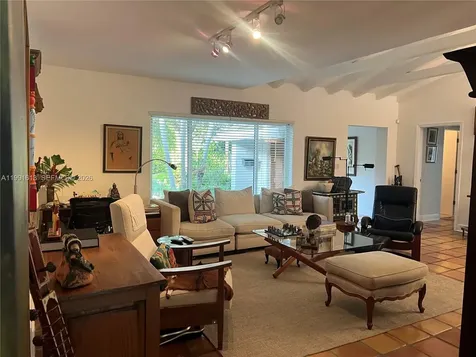 204 Westwood Drive Key Biscayne FL 33149