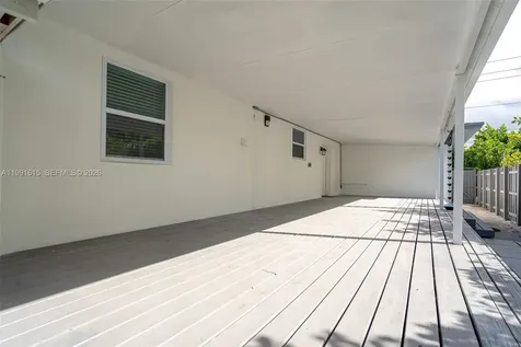 2230 SW 60th Court Miami FL 33155