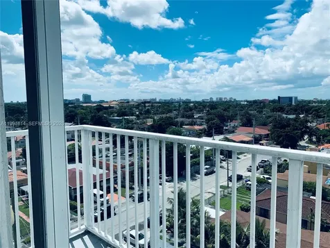 406 NW 22nd Avenue Miami FL 33125