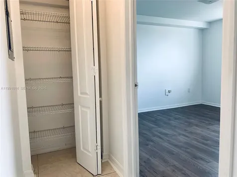 406 NW 22nd Avenue Miami FL 33125