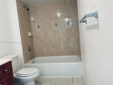 406 NW 22nd Avenue Miami FL 33125