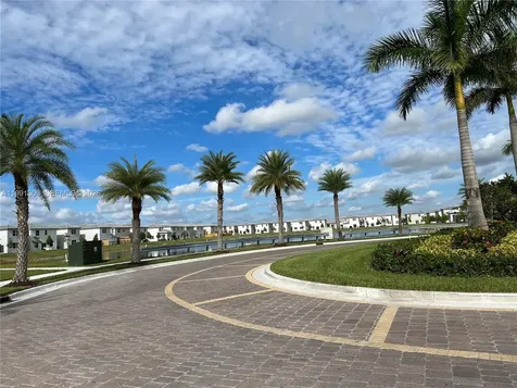 1864 SE 27th Road Homestead FL 33035