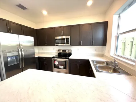 1864 SE 27th Road Homestead FL 33035