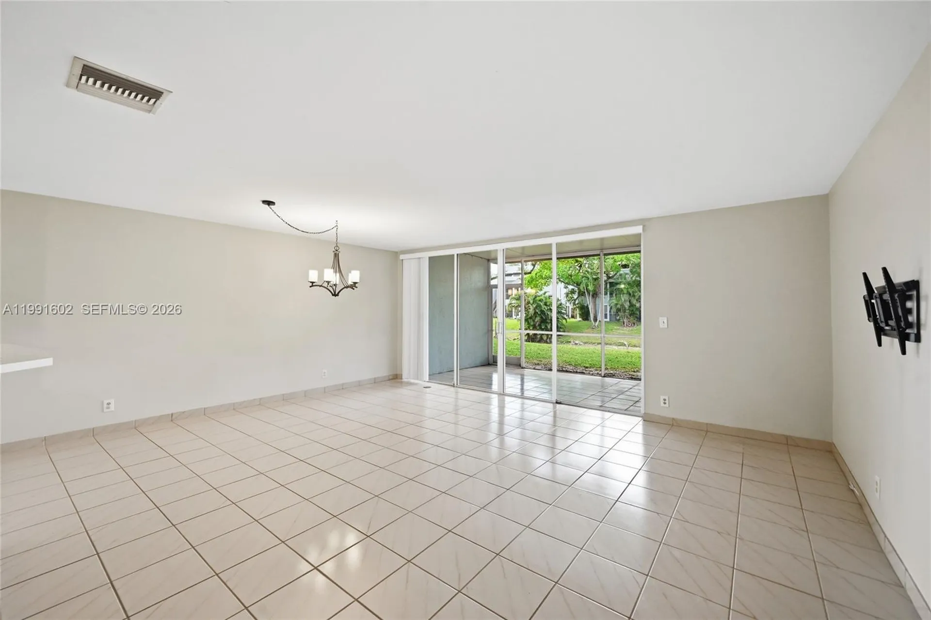 6215 Old Court Road Boca Raton FL 33433