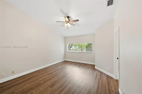 6215 Old Court Road Boca Raton FL 33433