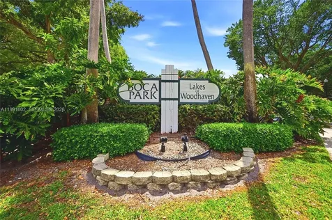 6215 Old Court Road Boca Raton FL 33433