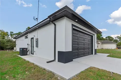 1113 Enrique Street E Lehigh Acres FL 33974