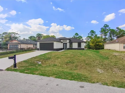 1113 Enrique Street E Lehigh Acres FL 33974