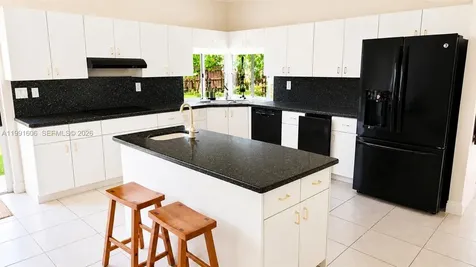 15615 SW 42nd Terrace Miami FL 33185