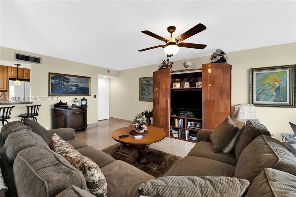 1400 S Ocean Drive Hollywood FL 33019