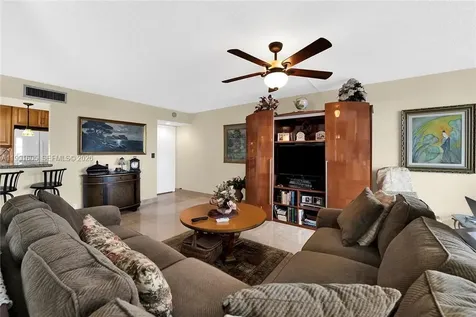 1400 S Ocean Drive Hollywood FL 33019
