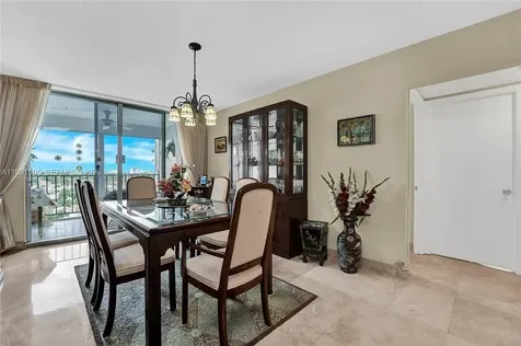 1400 S Ocean Drive Hollywood FL 33019