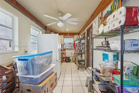 272 W 46th Street Hialeah FL 33012
