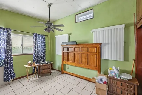 272 W 46th Street Hialeah FL 33012