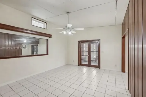 272 W 46th Street Hialeah FL 33012