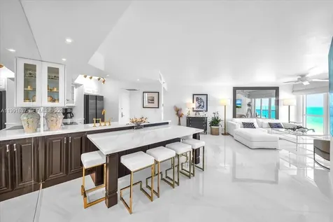 6767 Collins Avenue Miami Beach FL 33141