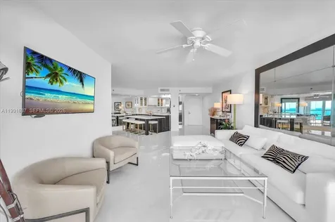 6767 Collins Avenue Miami Beach FL 33141