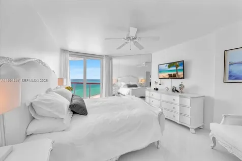 6767 Collins Avenue Miami Beach FL 33141