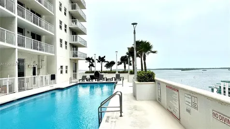 1200 Brickell Bay Drive Miami FL 33131