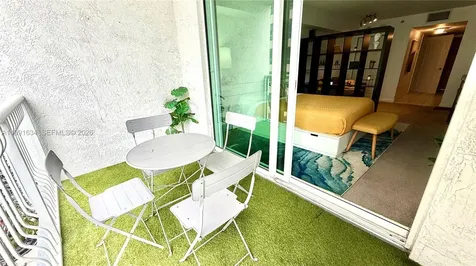1200 Brickell Bay Drive Miami FL 33131