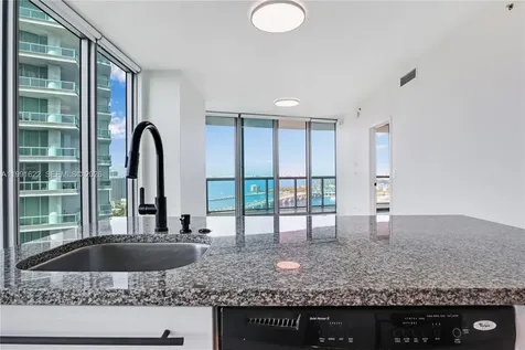 888 Biscayne Boulevard Miami FL 33132