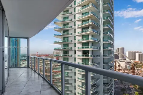 888 Biscayne Boulevard Miami FL 33132