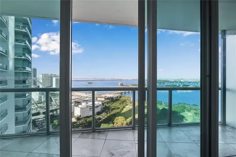 888 Biscayne Boulevard Miami FL 33132