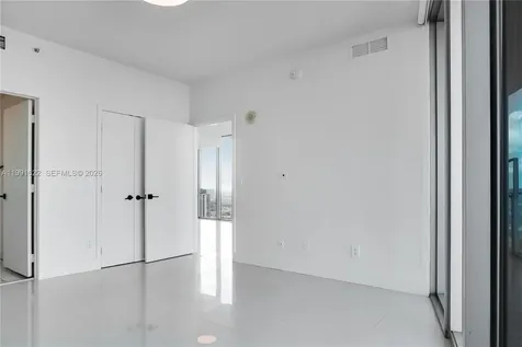 888 Biscayne Boulevard Miami FL 33132