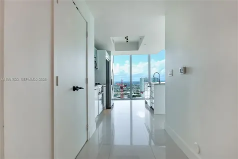 888 Biscayne Boulevard Miami FL 33132