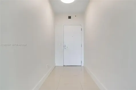 888 Biscayne Boulevard Miami FL 33132