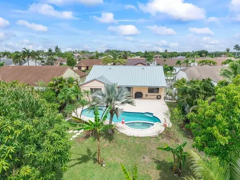15092 SW 13th Place Sunrise FL 33326