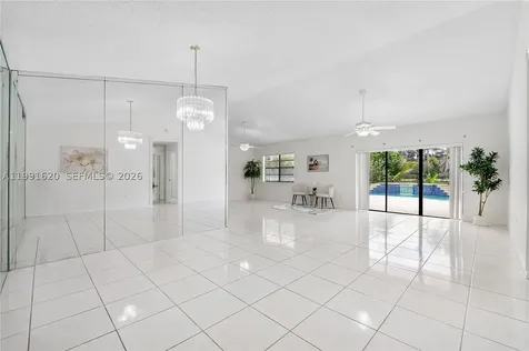 15092 SW 13th Place Sunrise FL 33326