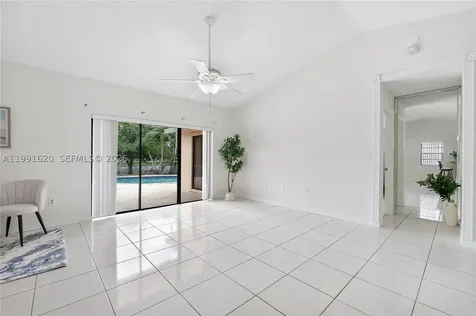 15092 SW 13th Place Sunrise FL 33326