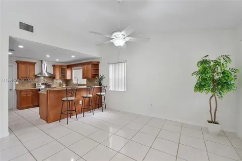 15092 SW 13th Place Sunrise FL 33326