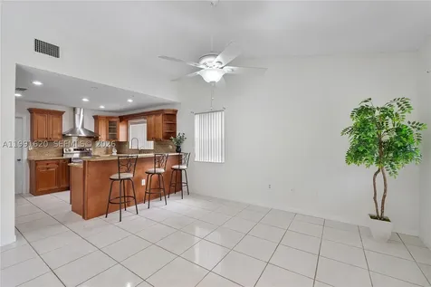 15092 SW 13th Place Sunrise FL 33326