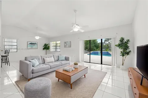 15092 SW 13th Place Sunrise FL 33326