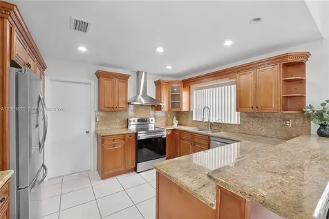 15092 SW 13th Place Sunrise FL 33326