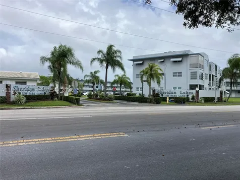 2300 Park Lane Hollywood FL 33021