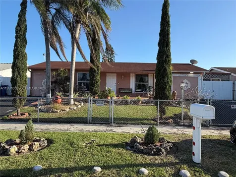 13050 SW 261st Terrace Homestead FL 33032