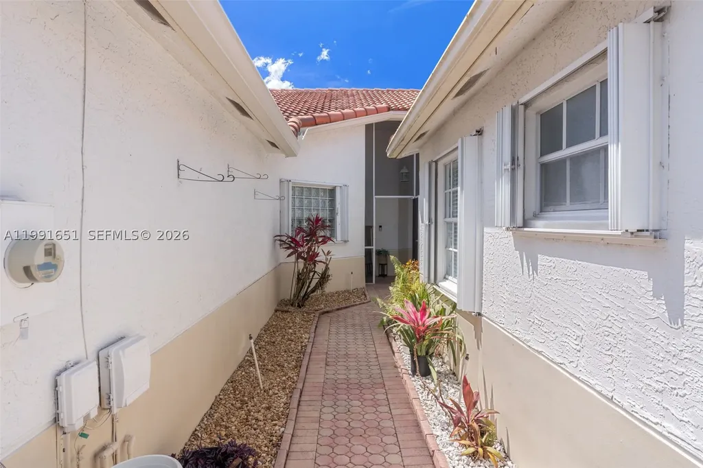 15465 Lake Magnolia Place Delray Beach FL 33484