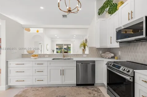 15465 Lake Magnolia Place Delray Beach FL 33484