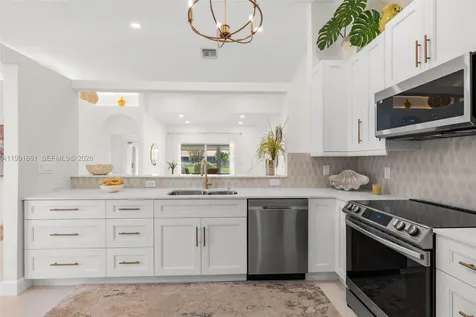 15465 Lake Magnolia Place Delray Beach FL 33484