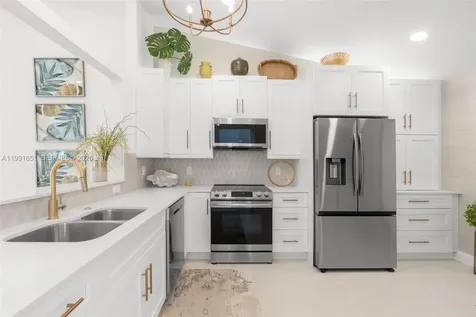 15465 Lake Magnolia Place Delray Beach FL 33484