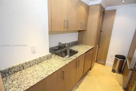 10275 Collins Avenue Bal Harbour FL 33154