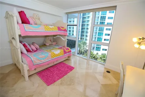 10275 Collins Avenue Bal Harbour FL 33154