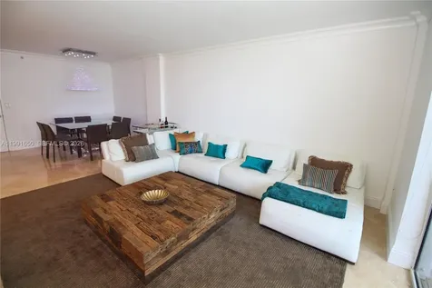 10275 Collins Avenue Bal Harbour FL 33154